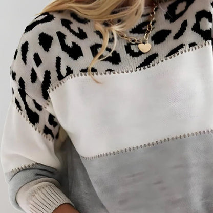 Knitted sweater with leopard pattern
