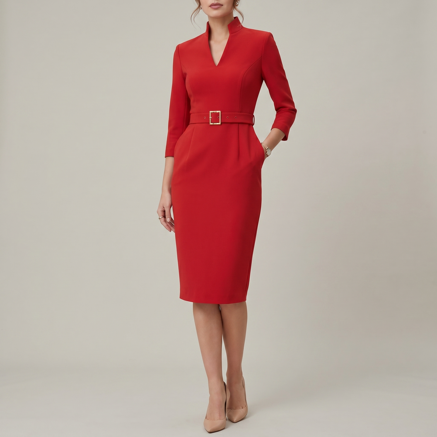 Refined dress with belt
