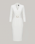 Refined dress with belt