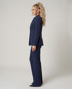 Avela Suit
