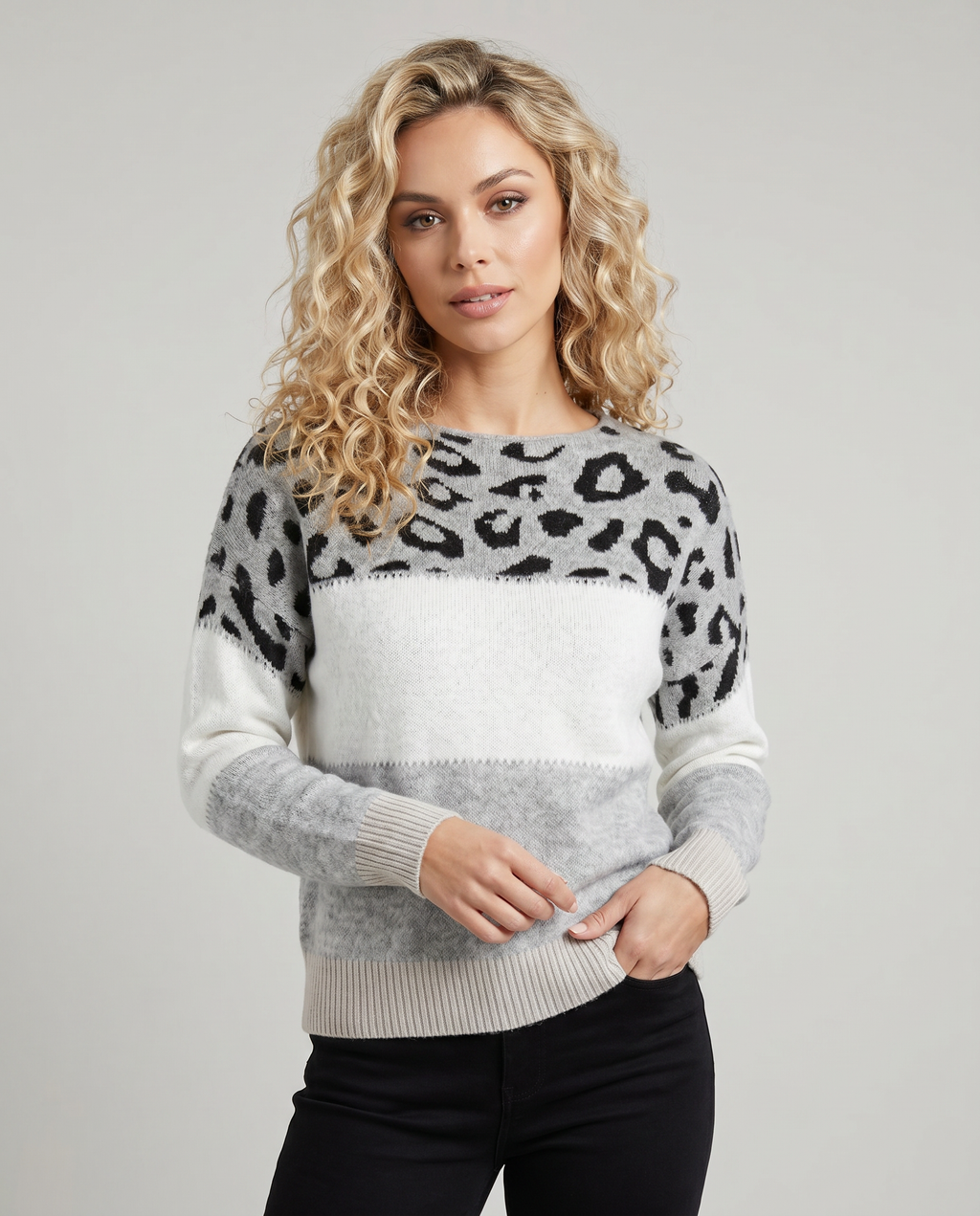 Knitted leopard sweater